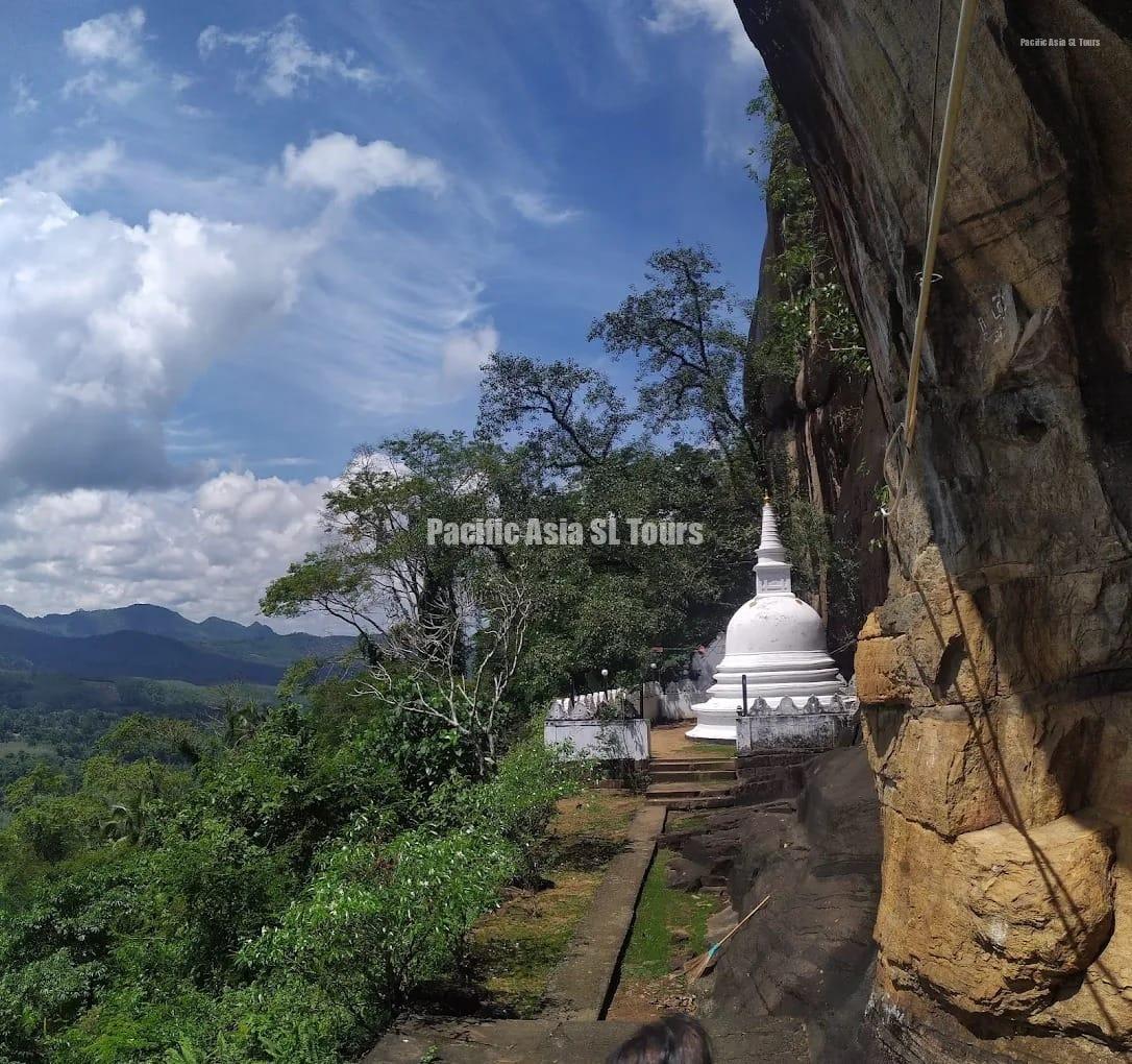 whatsapp image 2025 10 17 at 22.15.17 7b86d012