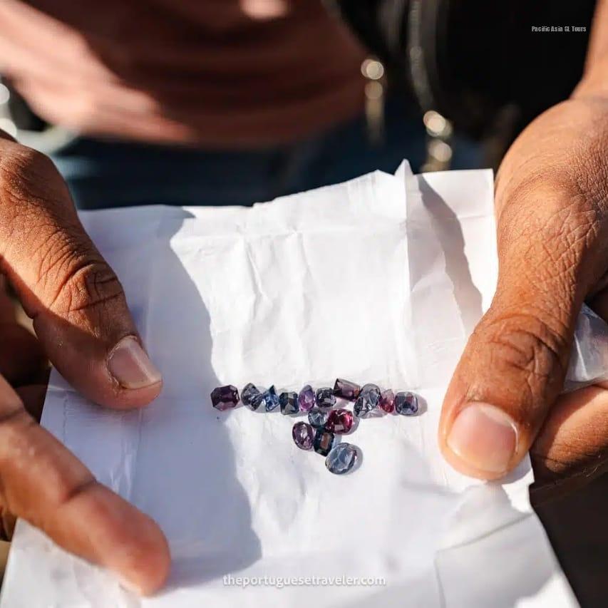 whatsapp image 2025 10 17 at 22.15.19 8ca1d2e4