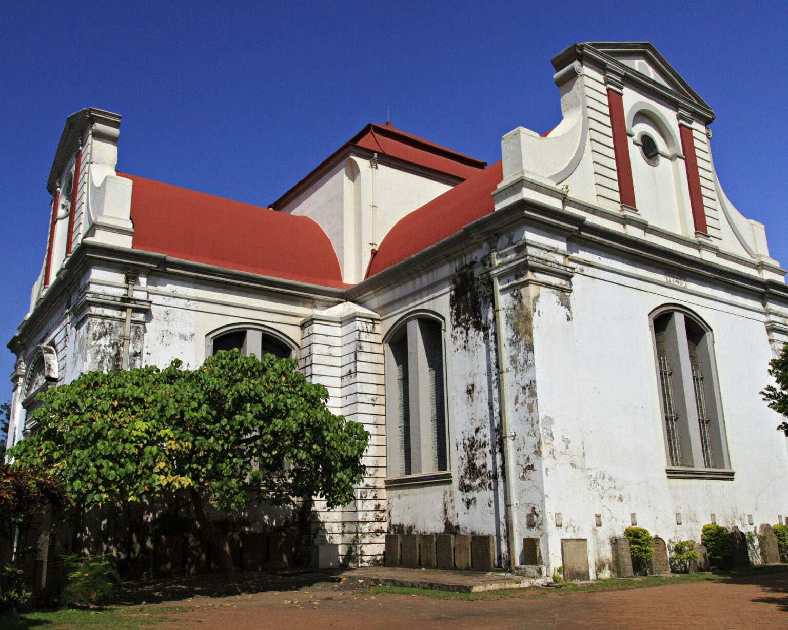 aa38bd99a0db83766f312f2e138941e9 wolvendaal church